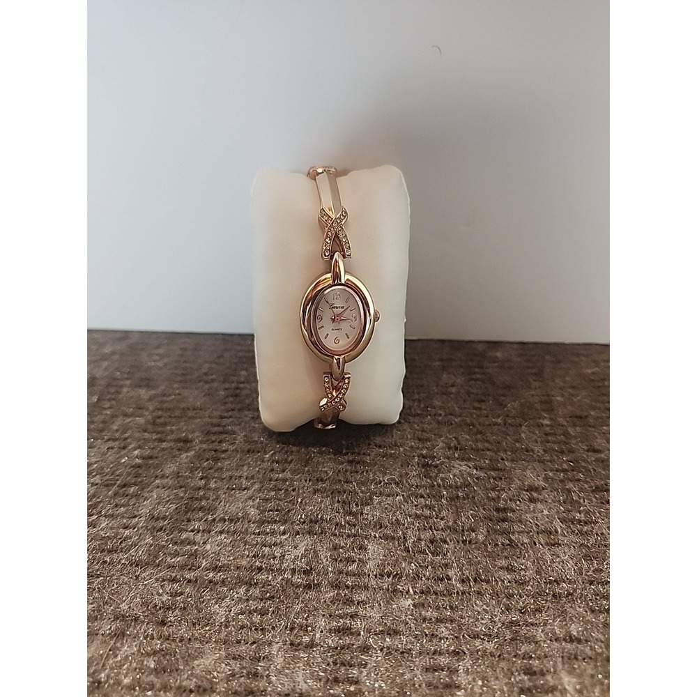 Rose Gold Alloy Rhinestone Bracelet Quartz Watch